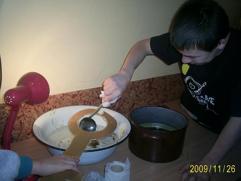 050.JPG